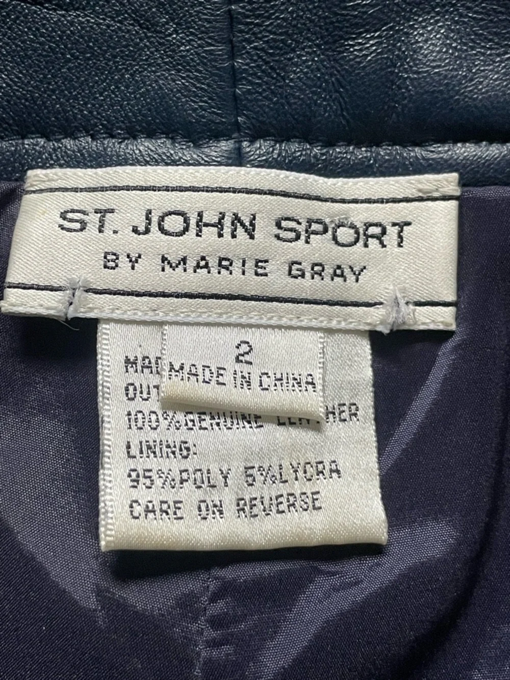 St. John Sport | Midnight Nappa Leather Trousers | Tailored Ankle Crop - Picture 6 of 14